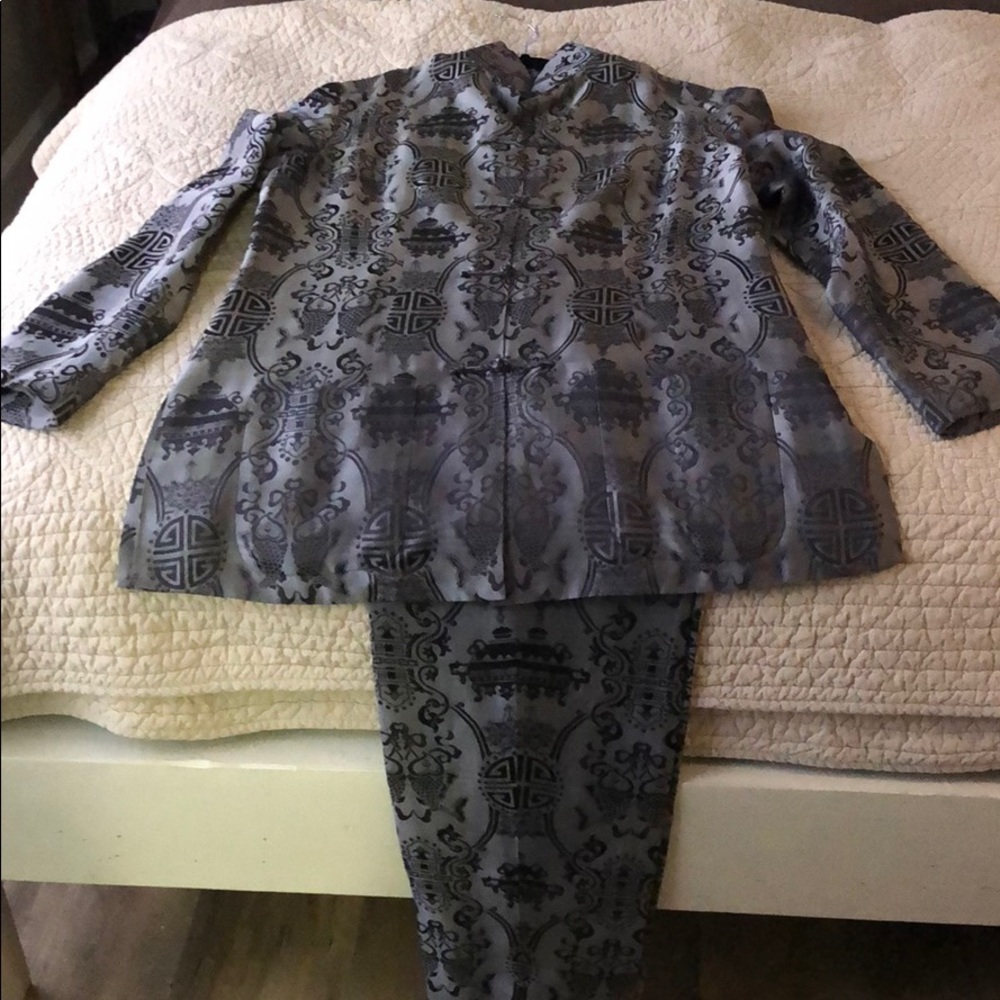 Shanghai Tang Traditional jacket and pants